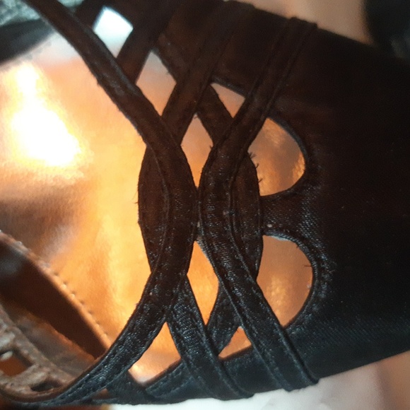 CHINESE Laundry shoes - Picture 5 of 11